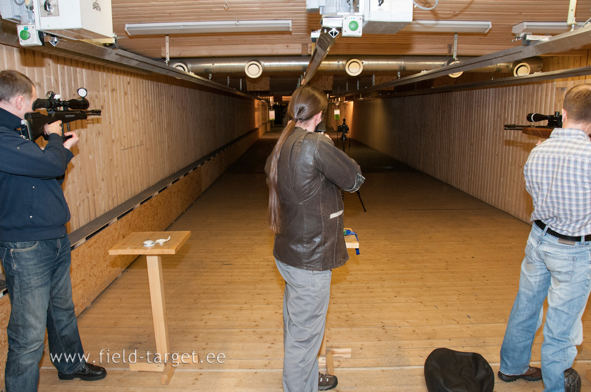 0036   Target sheets at 25 m